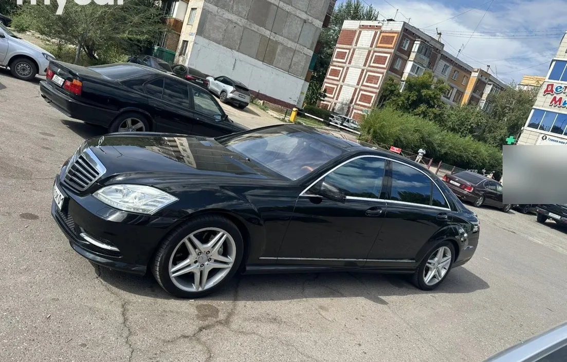 Mercedes-Benz S-Класс 2012