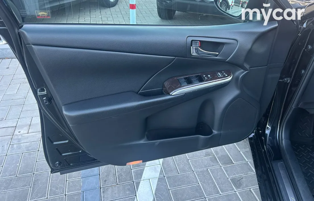 Toyota Camry 2015