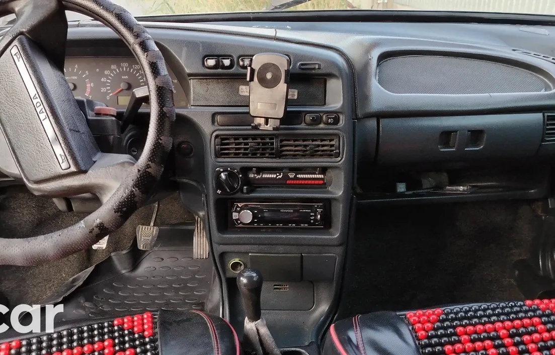 LADA 2114 2011