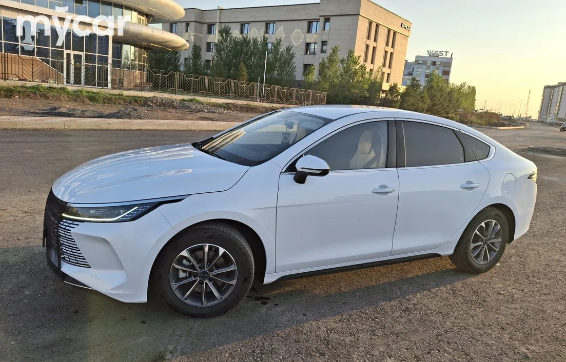 BYD Destroyer 05 2025