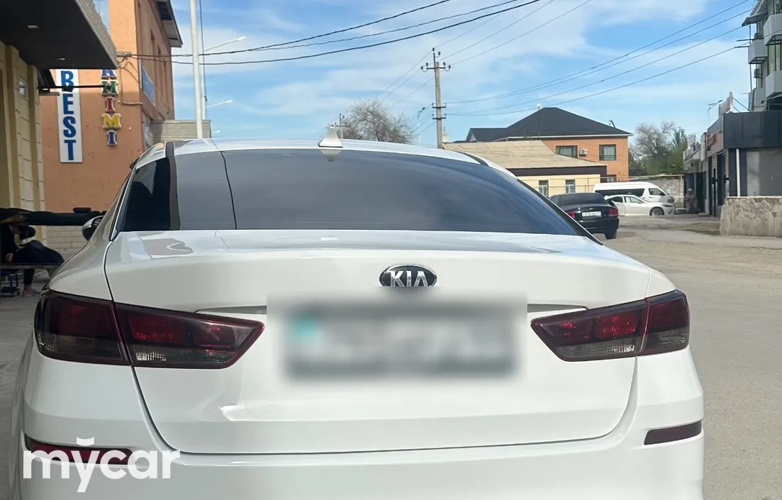 Kia Optima 2019