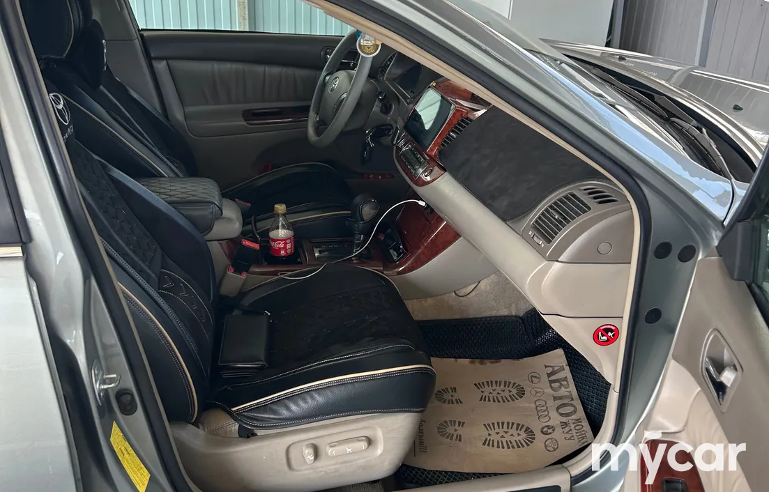 Toyota Camry 2005