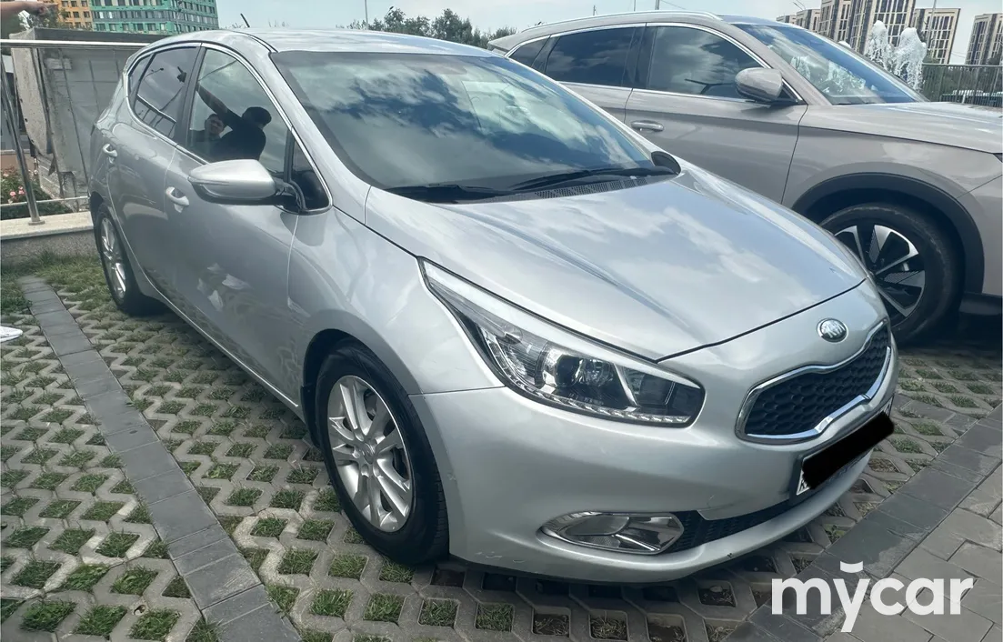 Kia Ceed 2013
