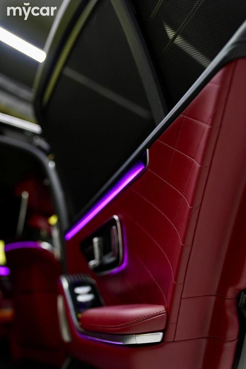 Mercedes-Benz S-Класс 2021