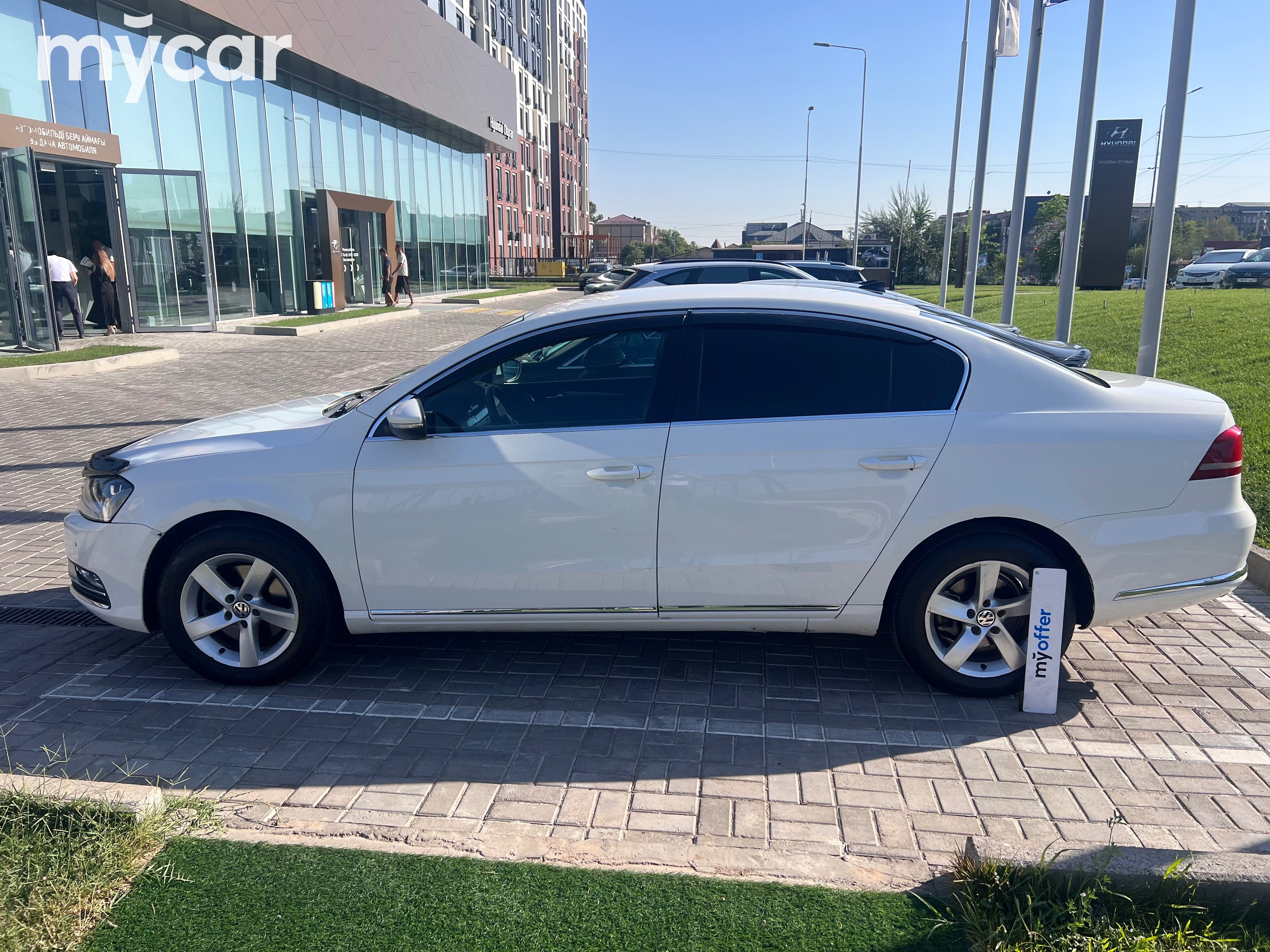 Volkswagen Passat 2011
