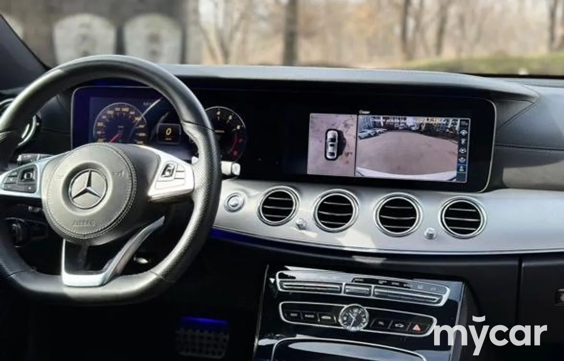 Mercedes-Benz E-Класс 2016