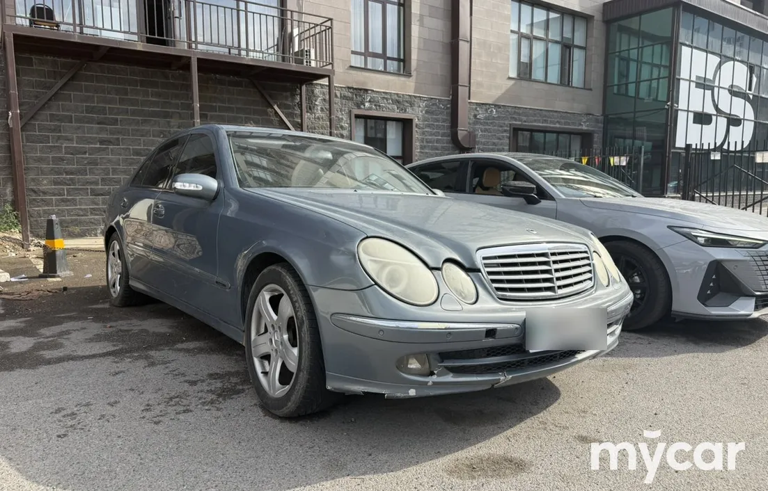 Mercedes-Benz E-Класс 2004