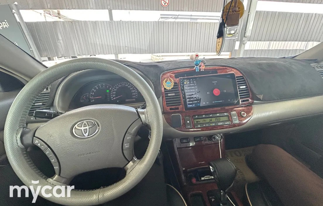 Toyota Camry 2005