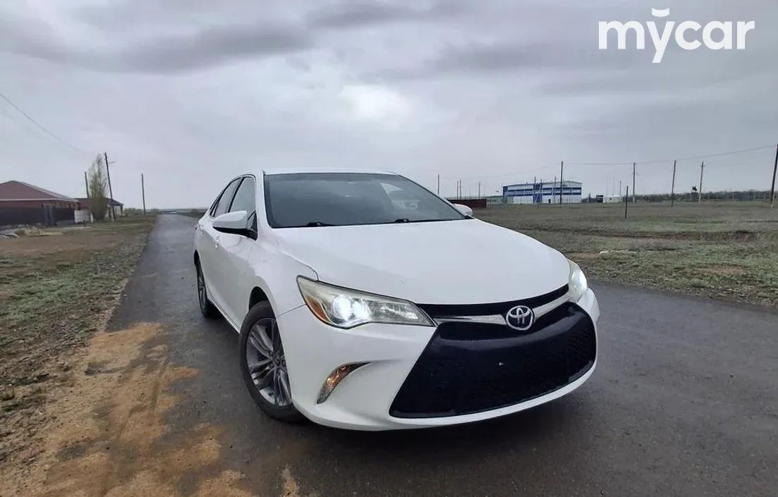 Toyota Camry 2015