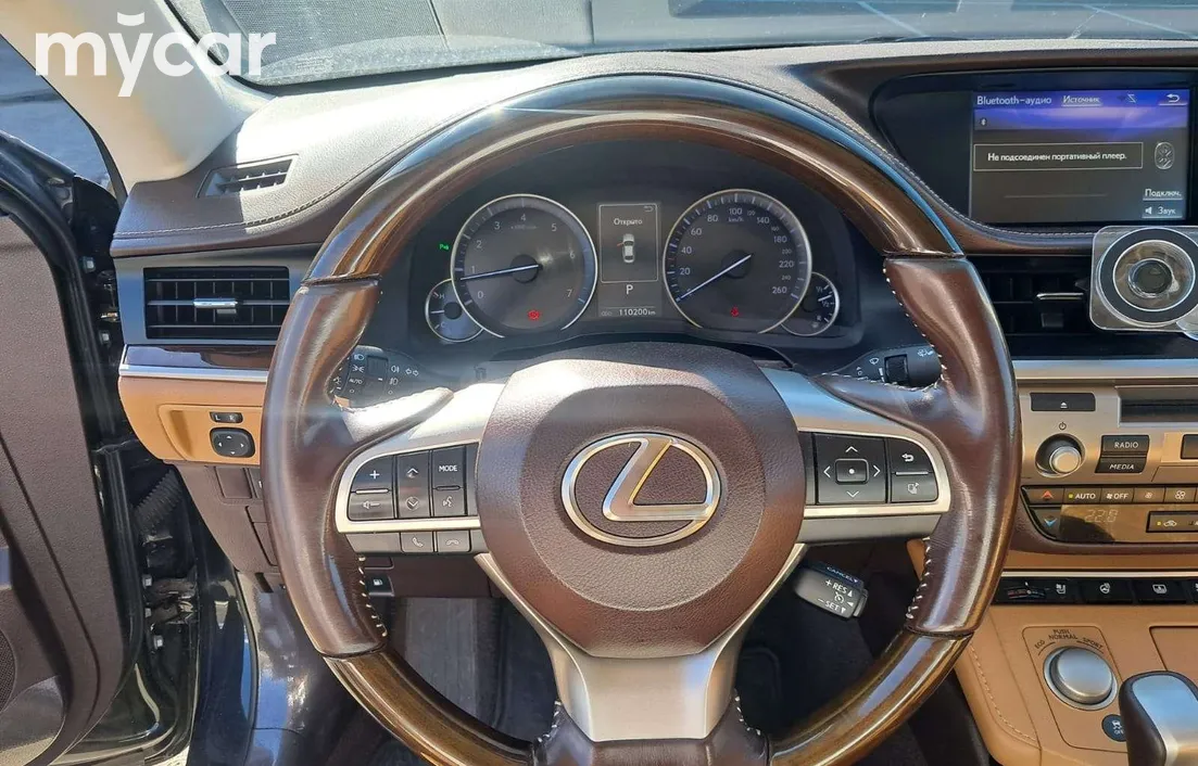 Lexus ES 2017