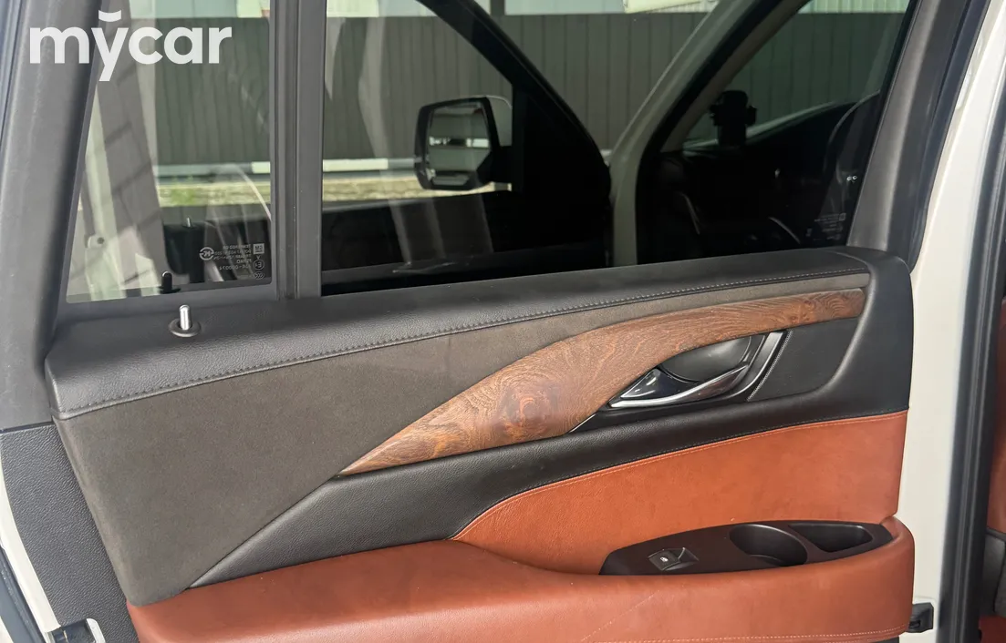Cadillac Escalade 2019