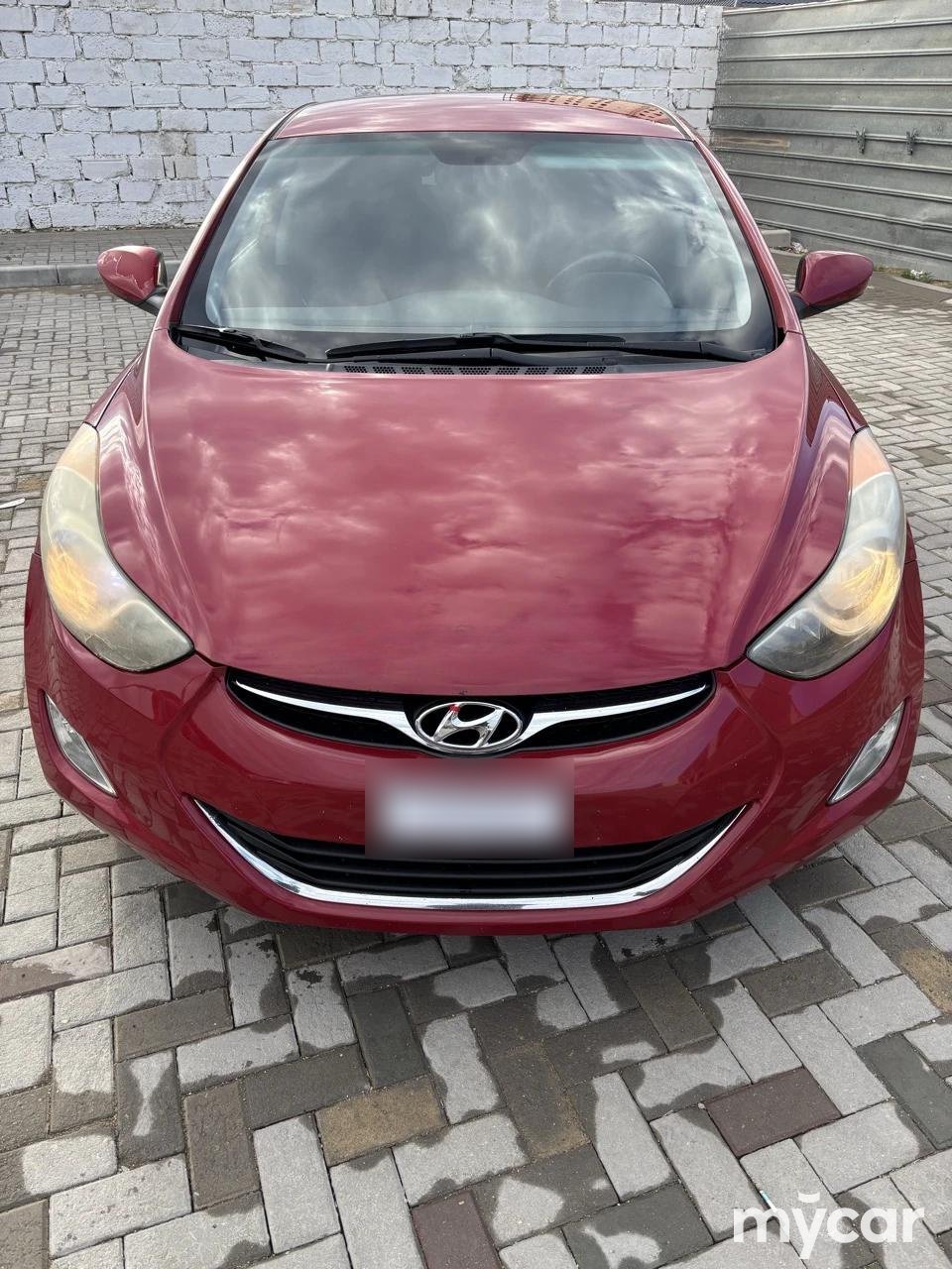 Hyundai Elantra 2013