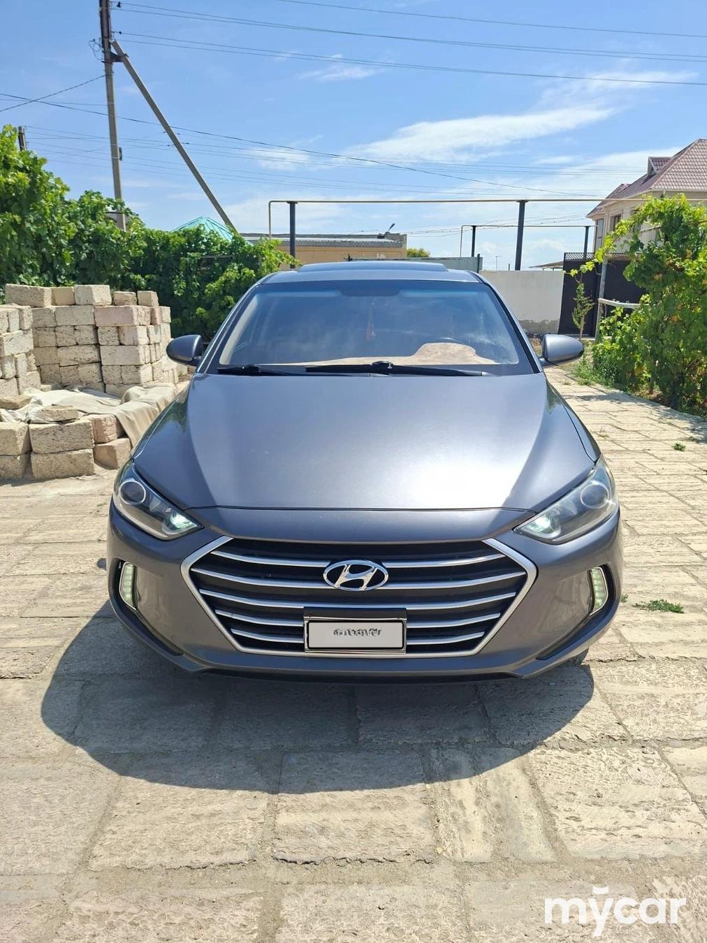 Hyundai Elantra 2018