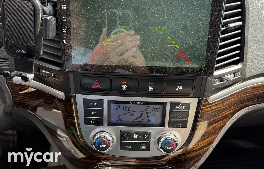 Hyundai Santa Fe 2011