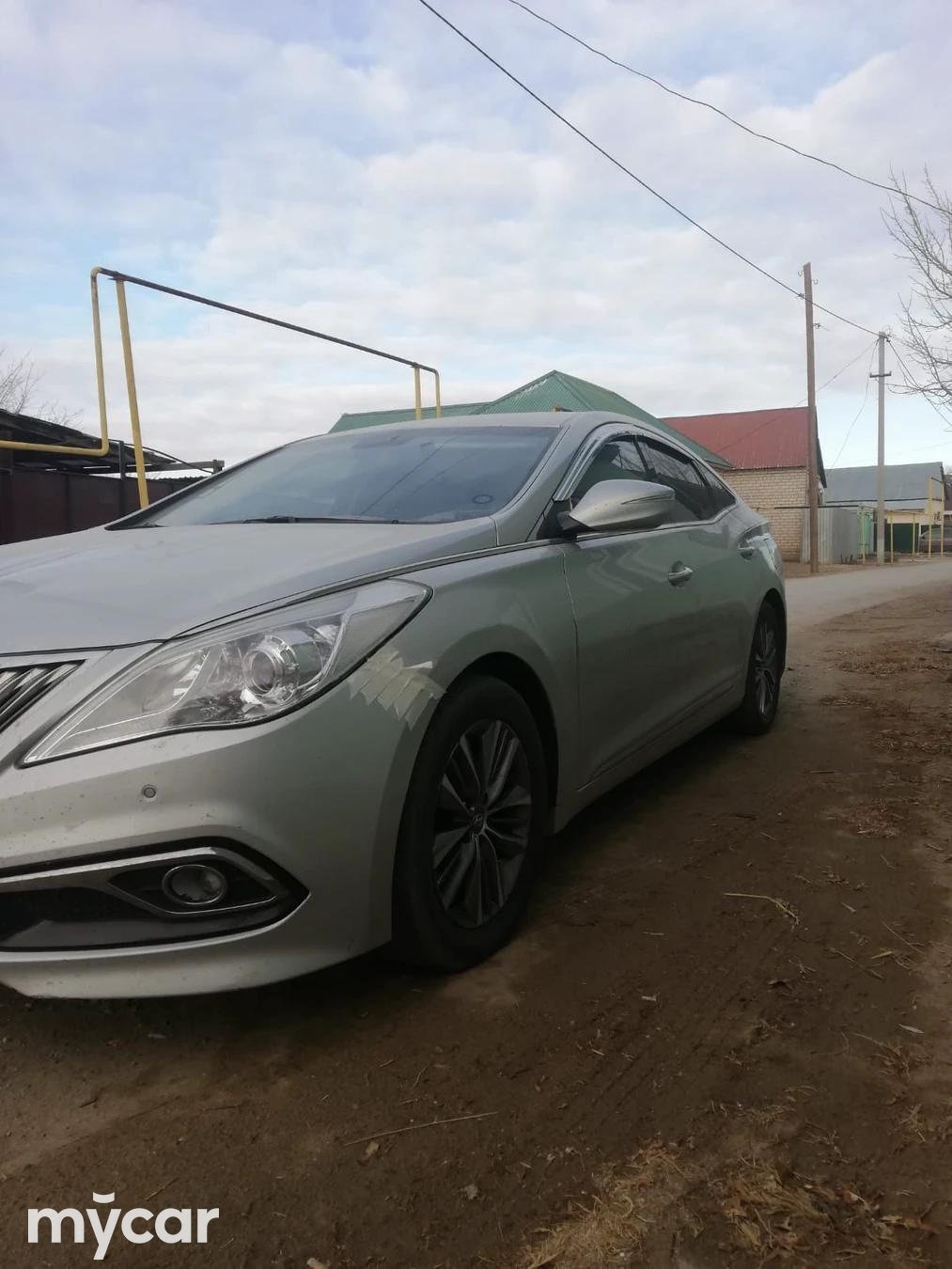 Hyundai Grandeur 2015