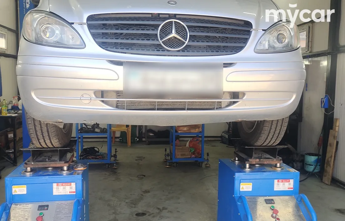 Mercedes-Benz Viano 2005