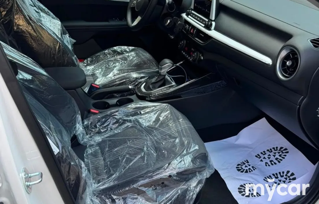 Kia Cerato 2025