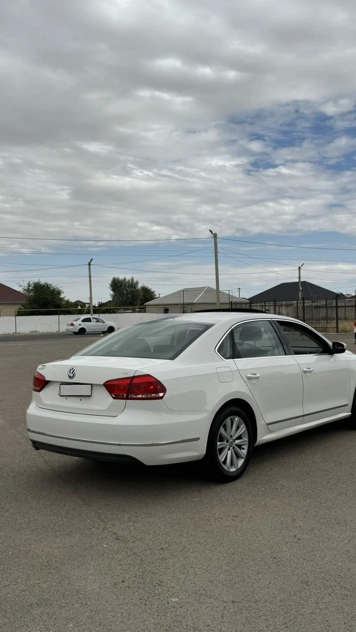 Volkswagen Passat 2012