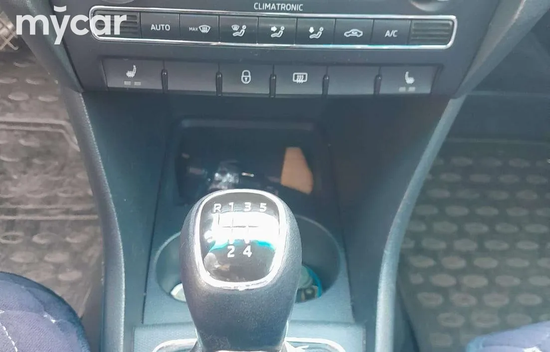 Skoda Rapid 2014