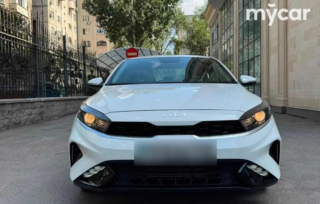 Kia Cerato 2025