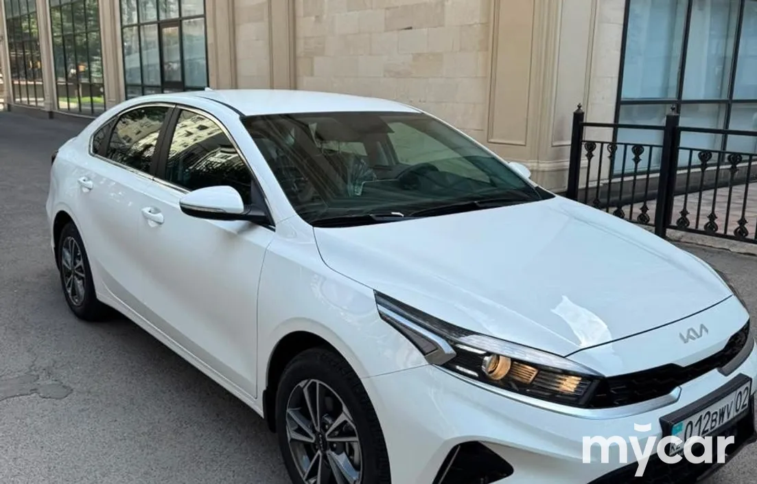 Kia Cerato 2025