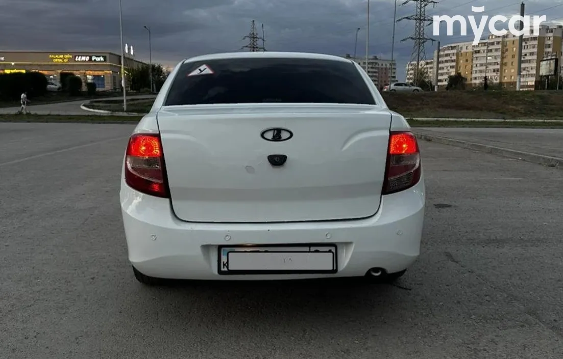 LADA Granta 2013
