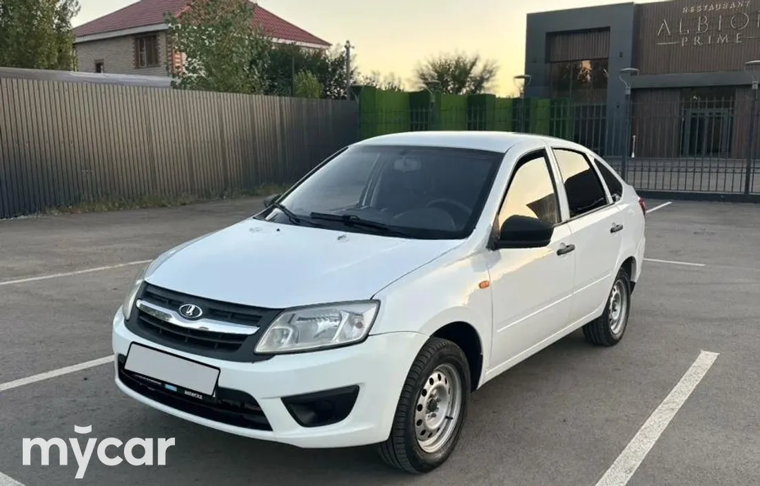 LADA Granta 2015