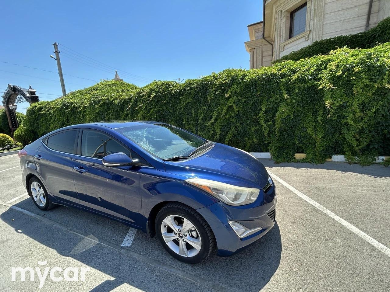 Hyundai Elantra 2015