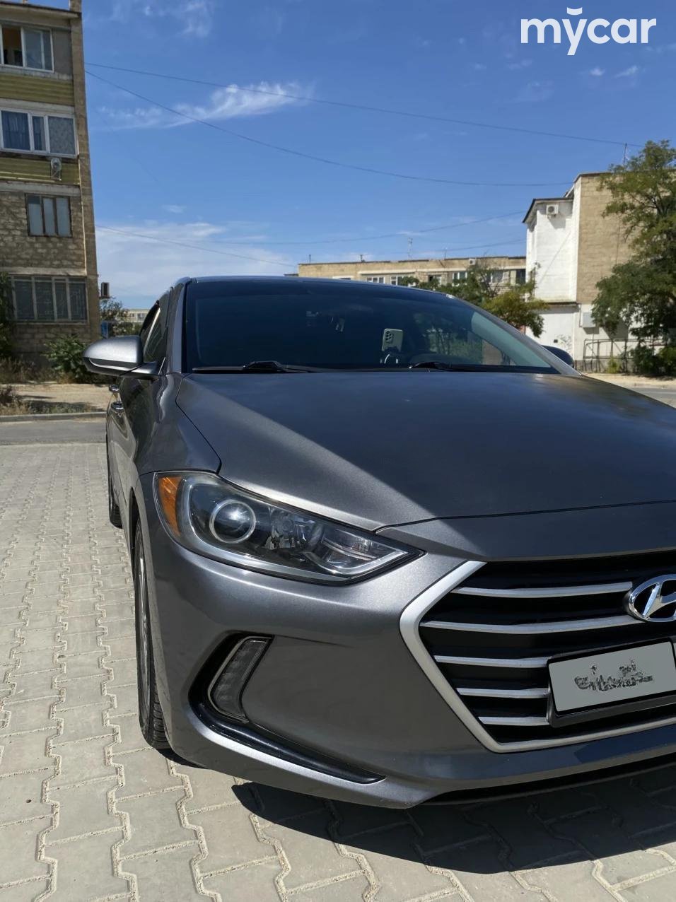 Hyundai Elantra 2018