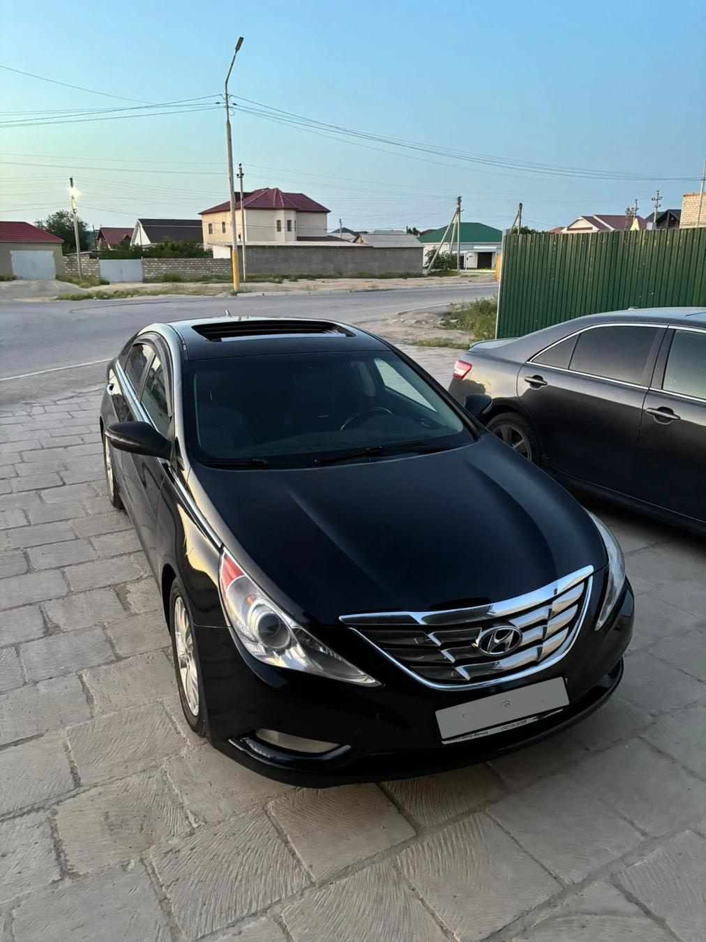 Hyundai Sonata 2012
