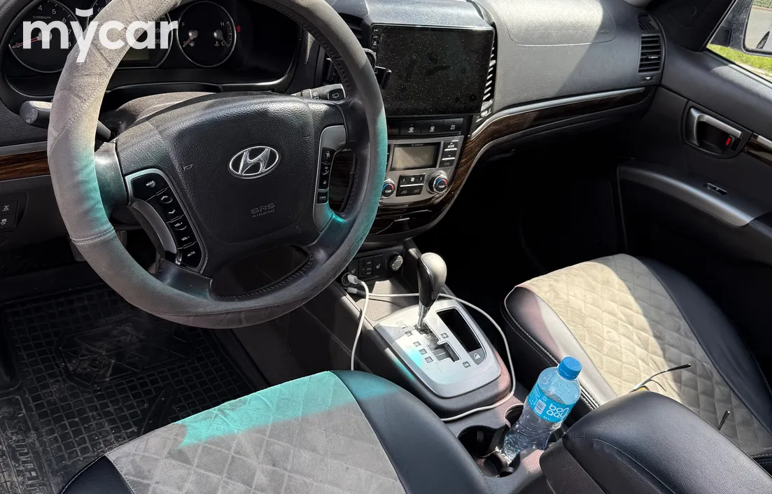 Hyundai Santa Fe 2011