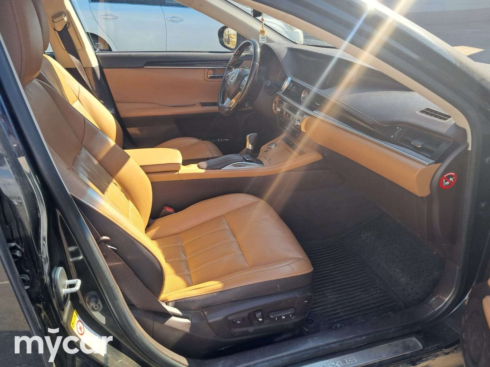 Lexus ES 2017
