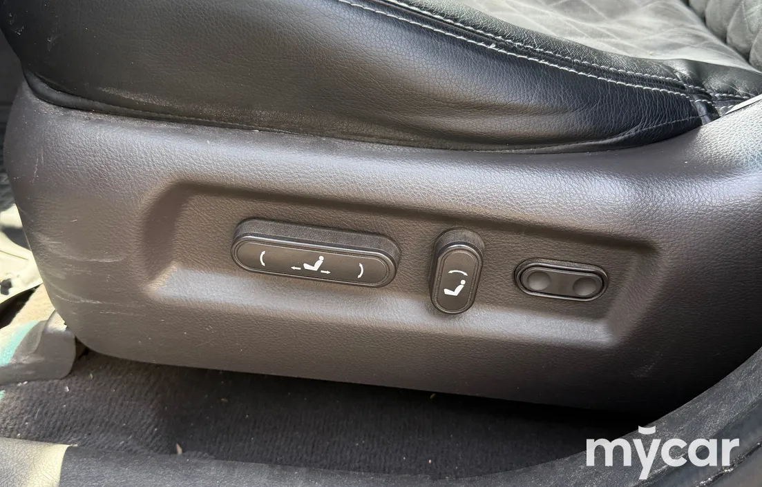 Hyundai Santa Fe 2011