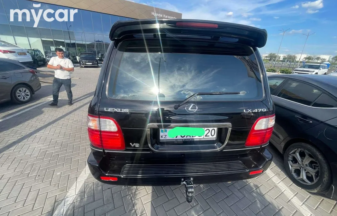Lexus LX 2000