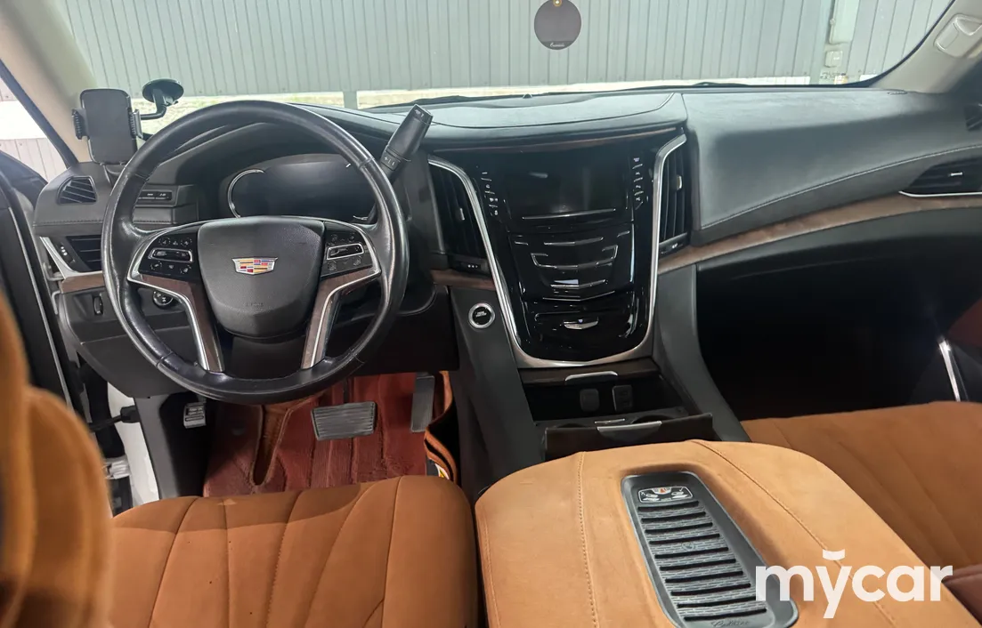 Cadillac Escalade 2019