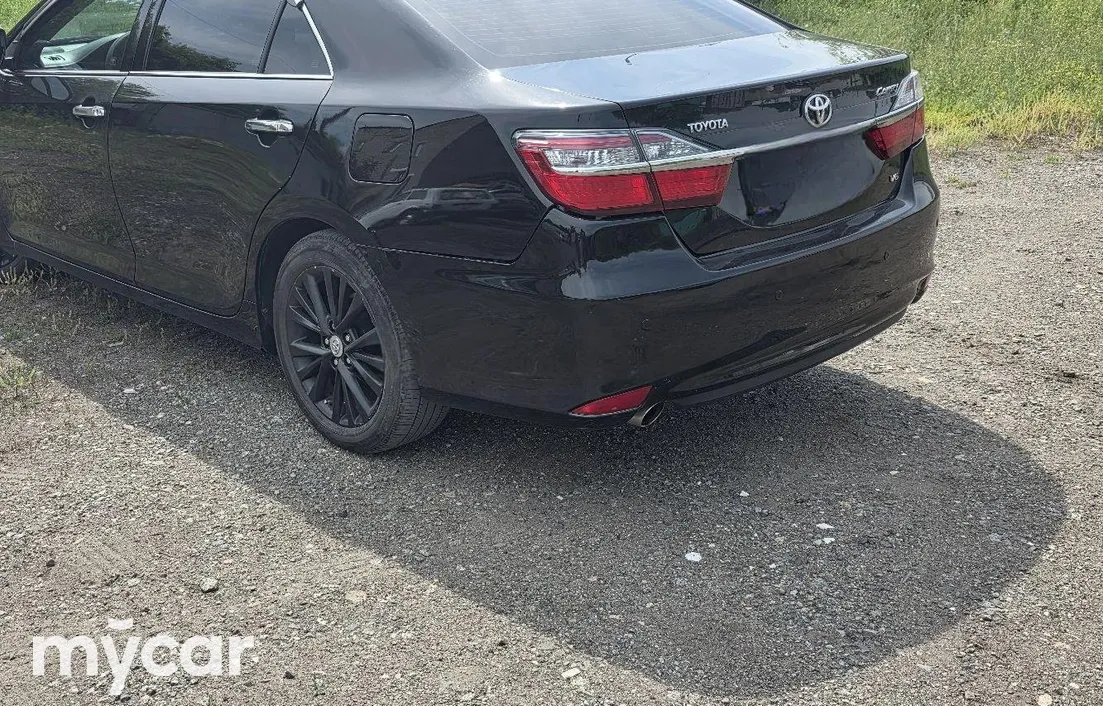 Toyota Camry 2015