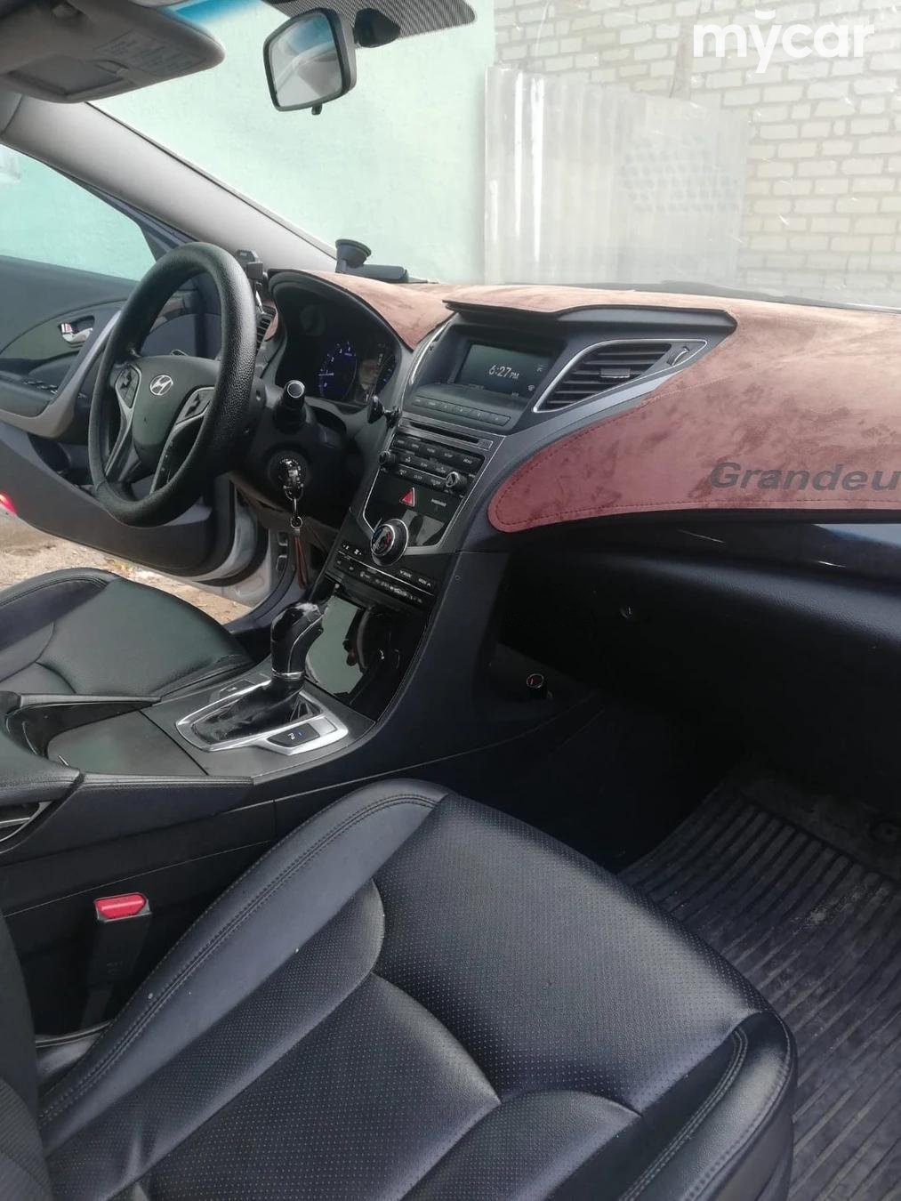 Hyundai Grandeur 2015