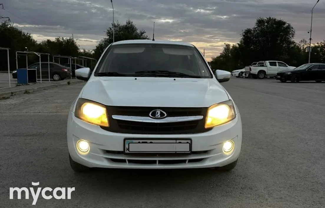 LADA Granta 2013