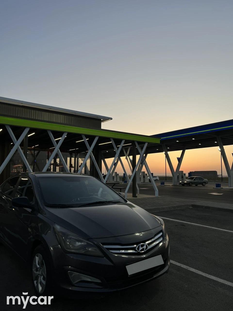 Hyundai Accent 2014
