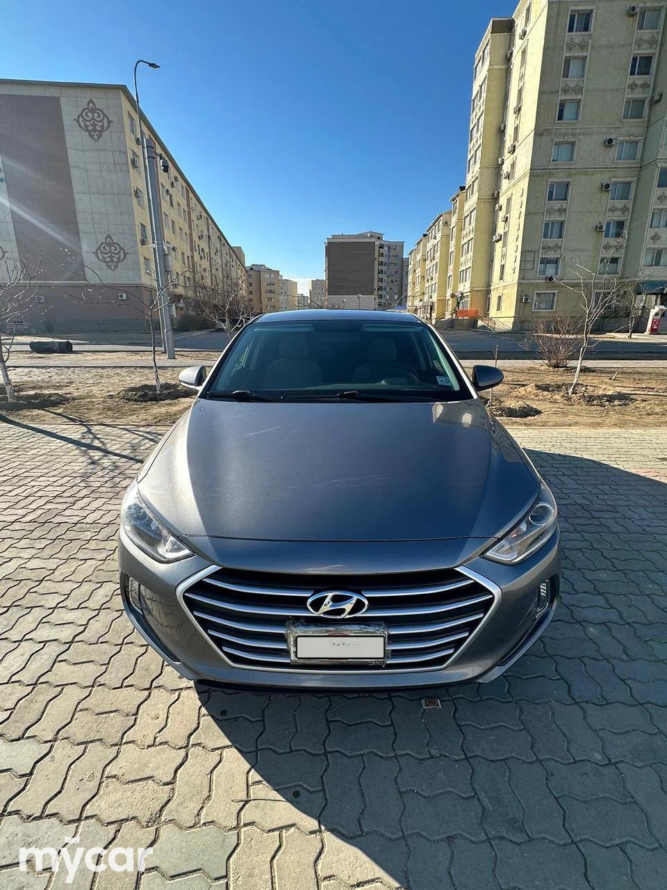Hyundai Elantra 2017