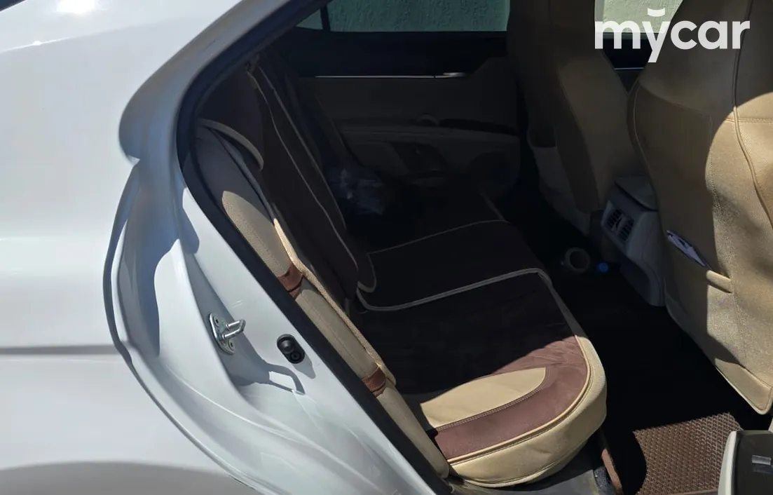 Toyota Camry 2022