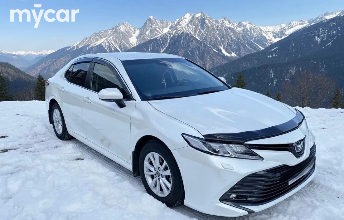 Toyota Camry 2021