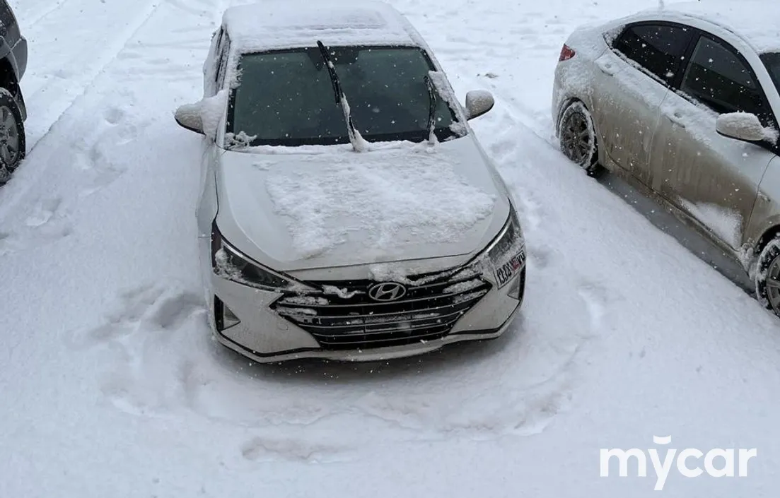 Hyundai Elantra 2019