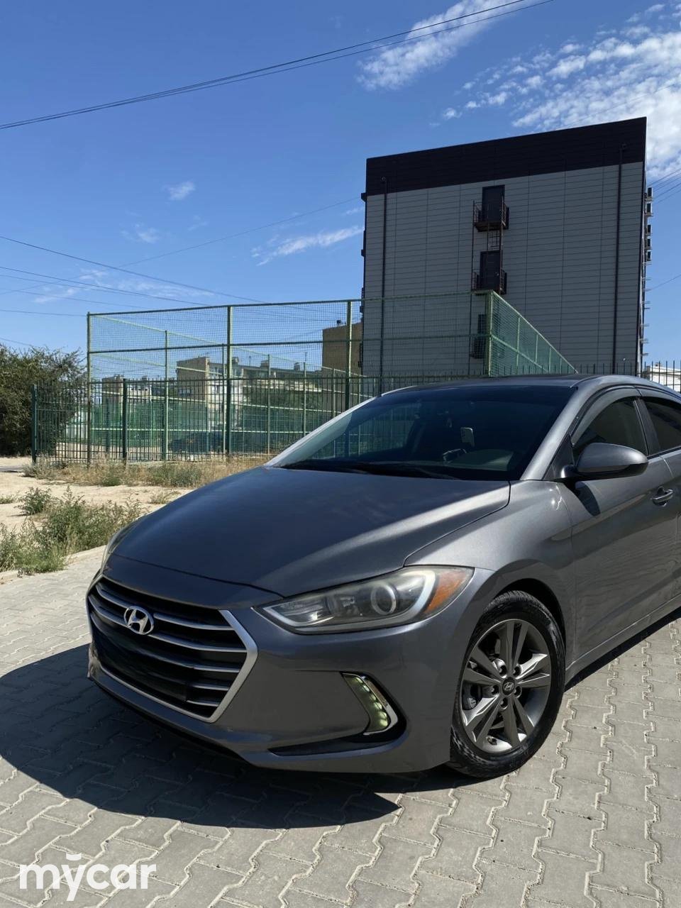Hyundai Elantra 2018