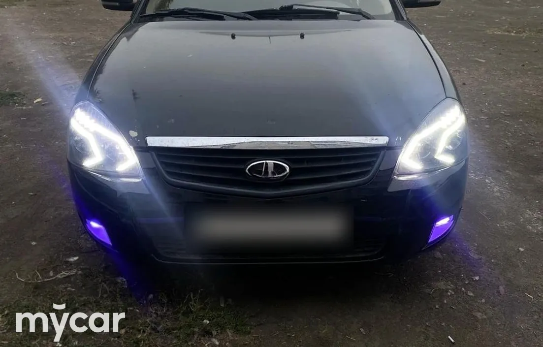 LADA Priora 2013