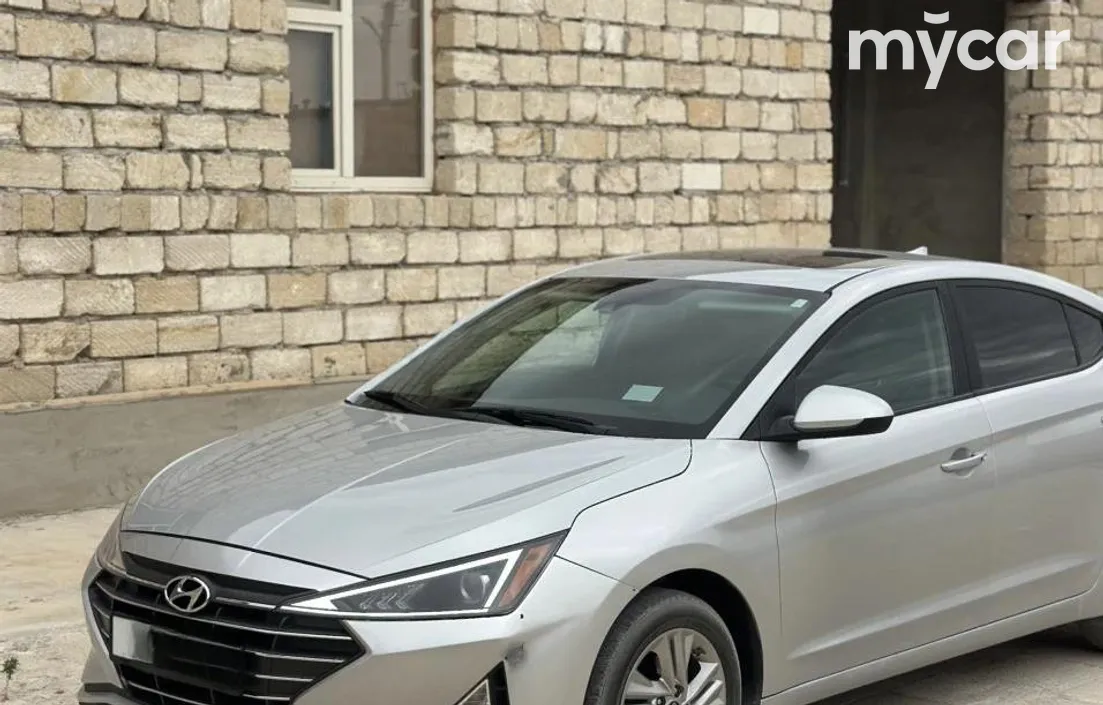 Hyundai Elantra 2019