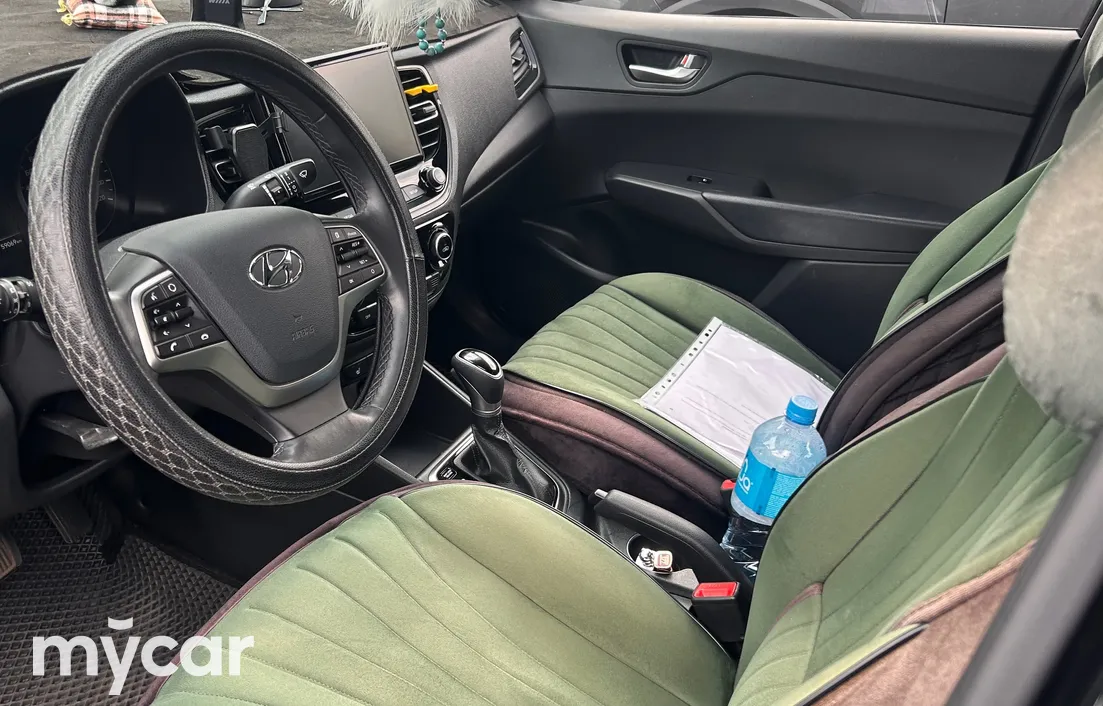 Hyundai Accent 2021