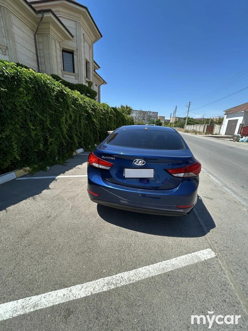 Hyundai Elantra 2015