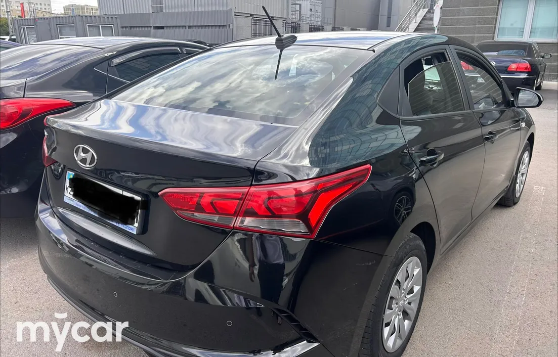 Hyundai Accent 2021