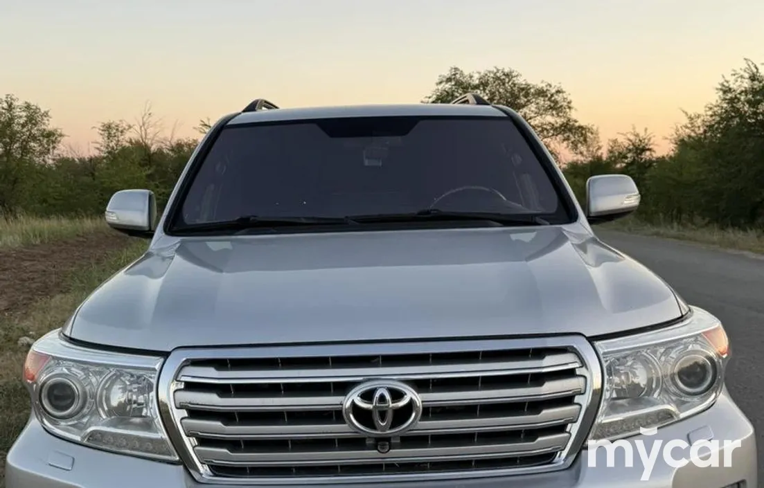 Toyota Land Cruiser 2012